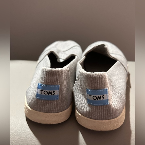 Toms Loafers Size 10 - Picture 1 of 4